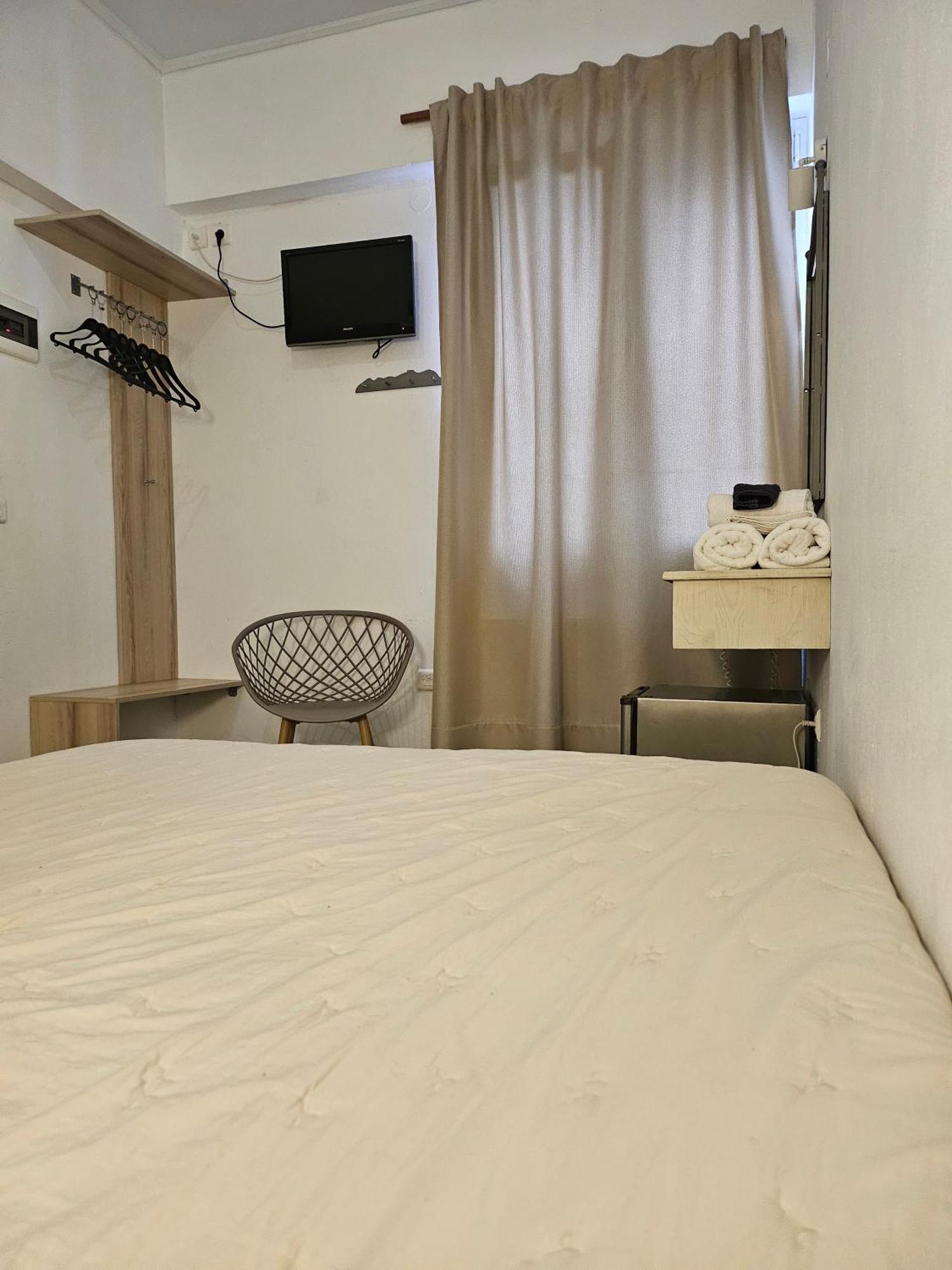 Nisaki Hotel & Elite Suites 에르무폴리 외부 사진